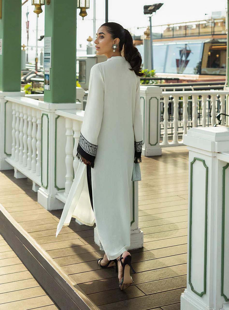 Ivory Joy - Image 4