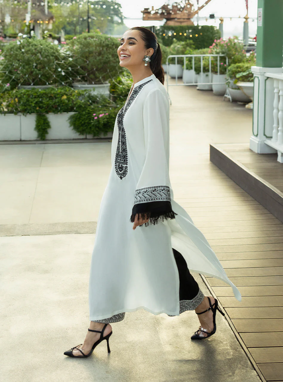 Ivory Joy - Image 7
