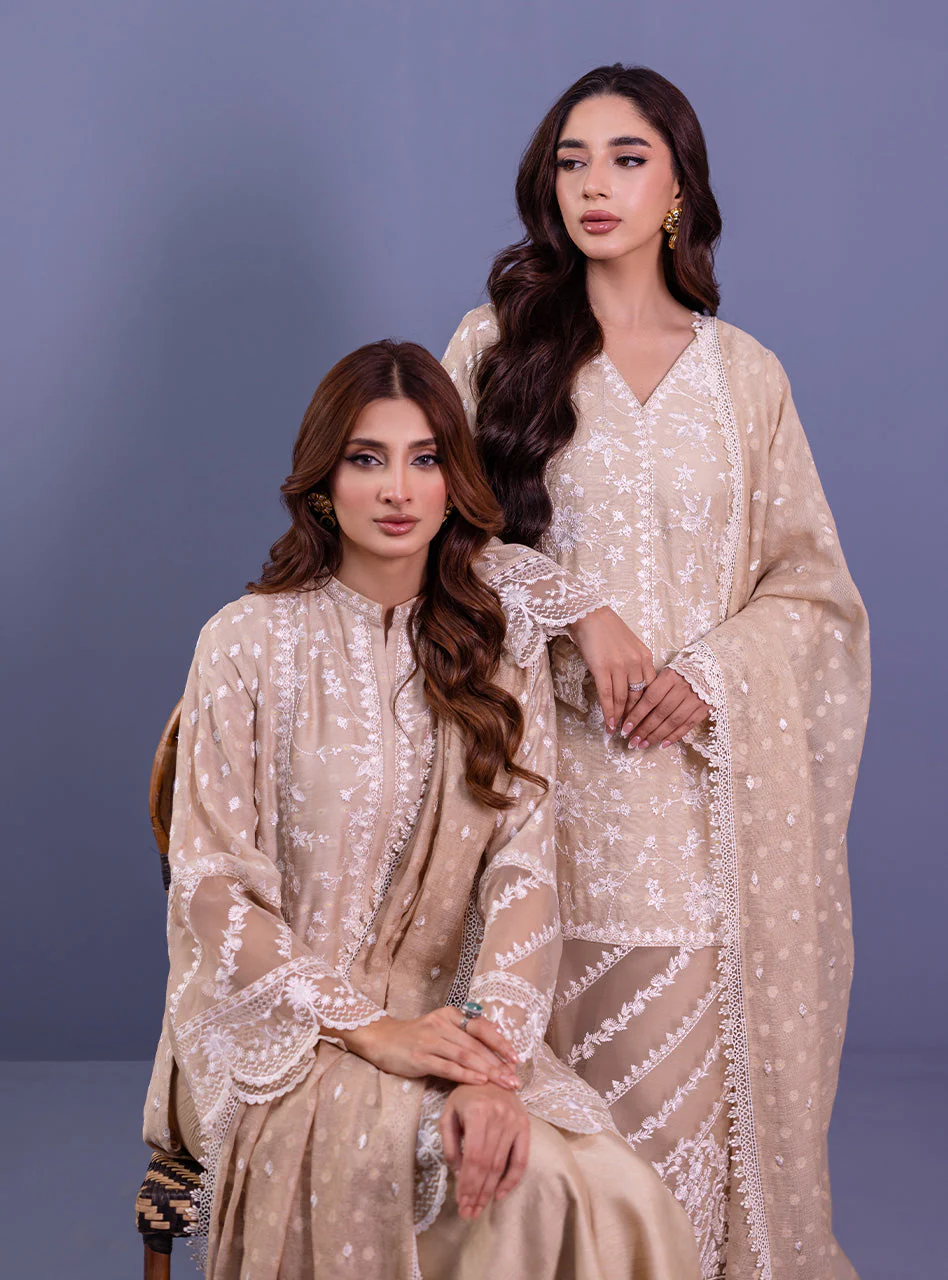 Meerab - Image 5