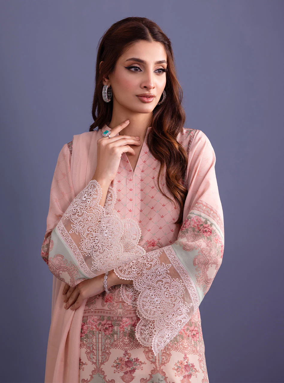 Nilofer - Image 5