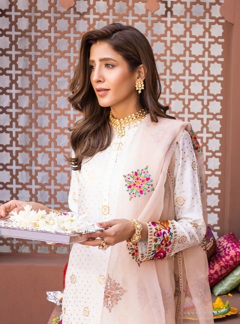 Parisa - Image 2