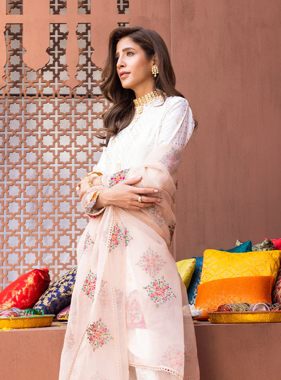 Parisa - Image 6