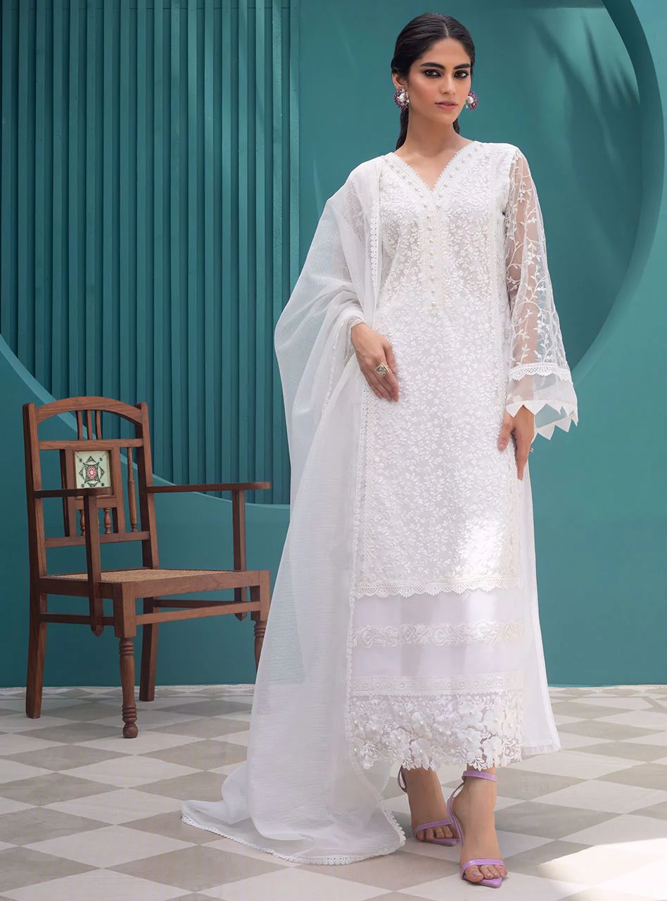 Pristine White - Image 4