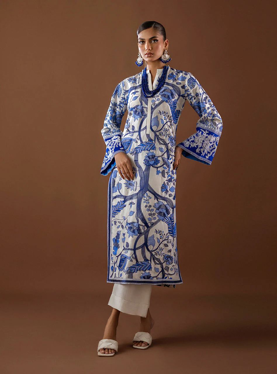 Sarina - Image 4