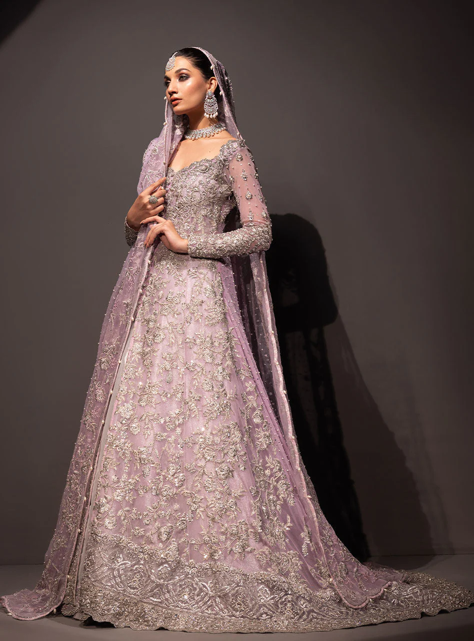 Suraya - Image 12