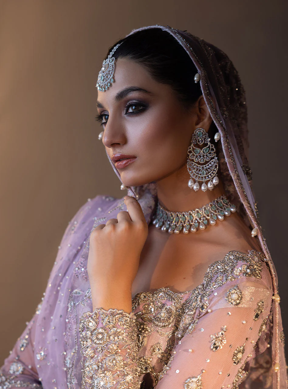 Suraya - Image 16