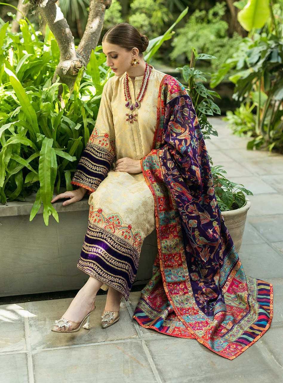 Zarrin - Image 5